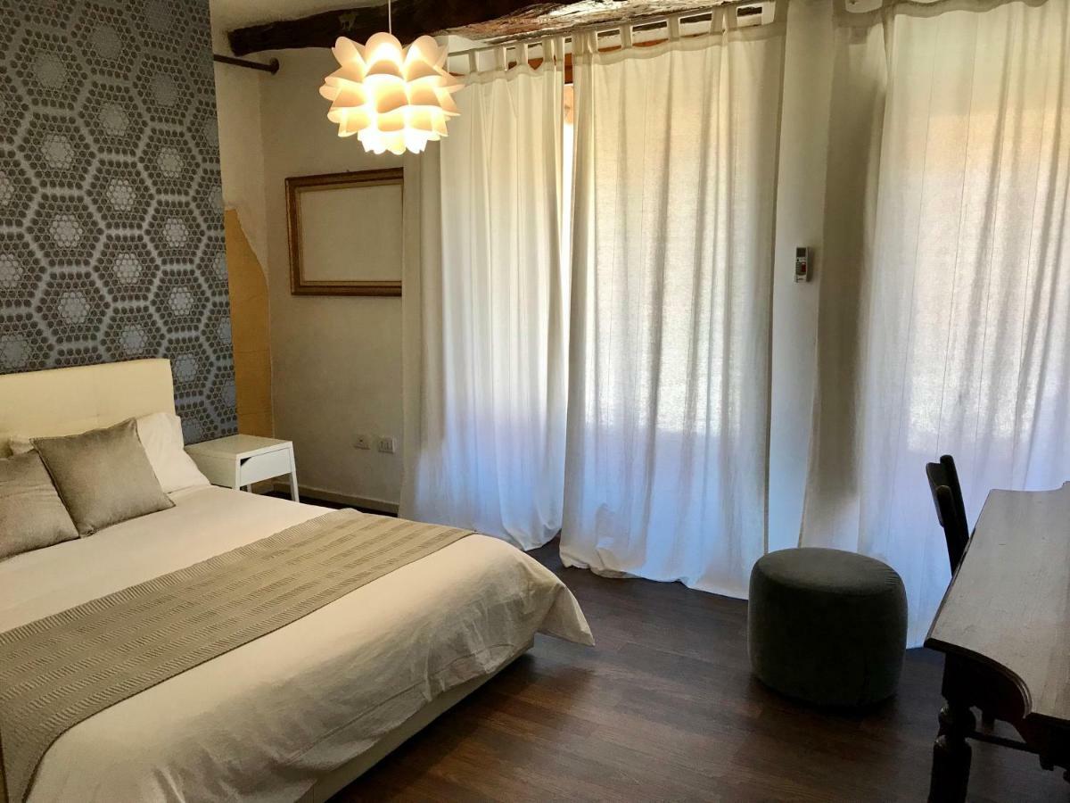 The Heart Of Cagliari, Cozy 2 Bedroom Apartment Екстериор снимка